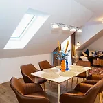 Apartmán Ahrensboeker Residenz 12 *