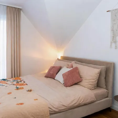 Ahrensboeker Residenz 12 Stockelsdorf